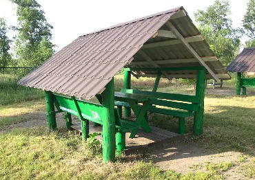 несколько беседок на 10 человек